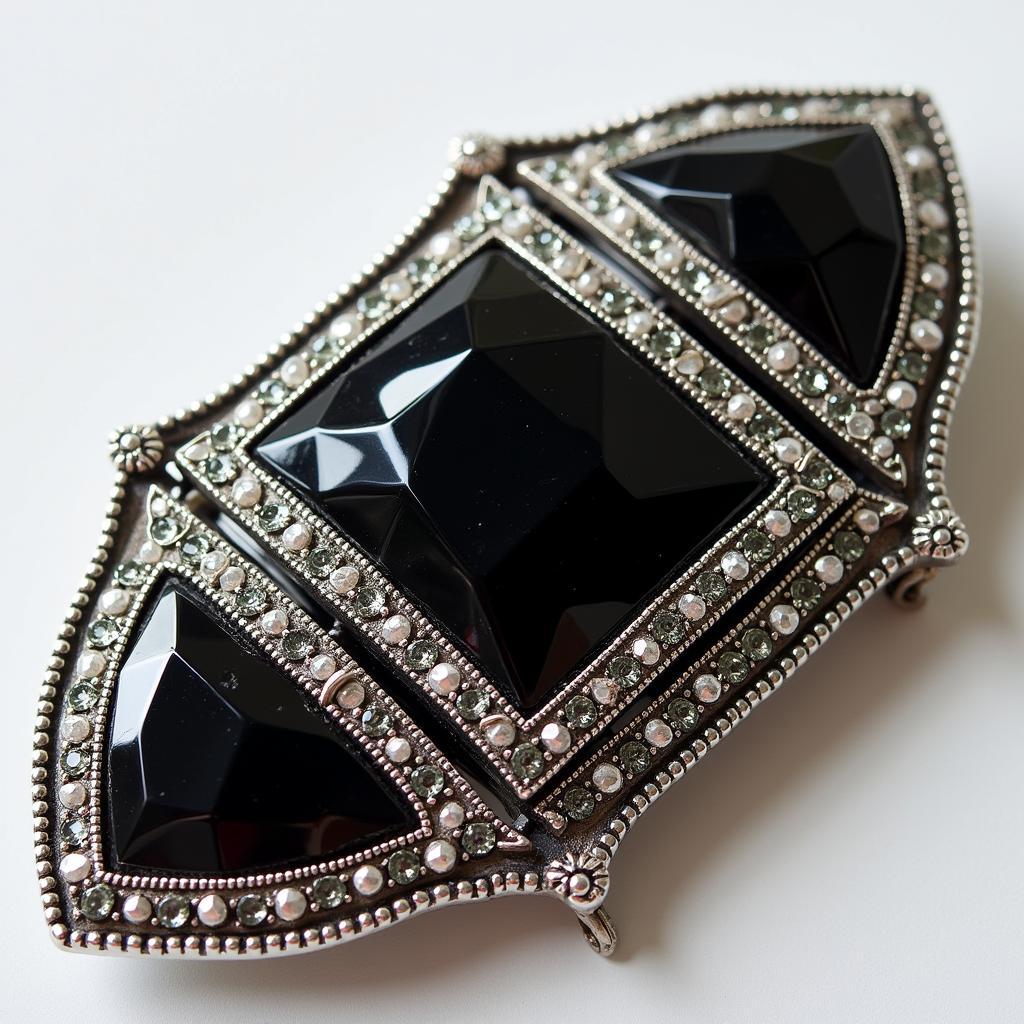 Art Deco Brooch with Geometric Design