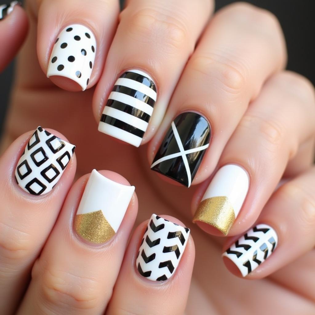 Chic geometric nail art designs for Mother's Day